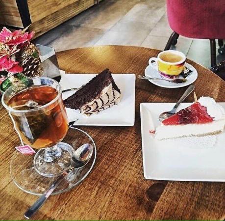 La Creme de La Creme